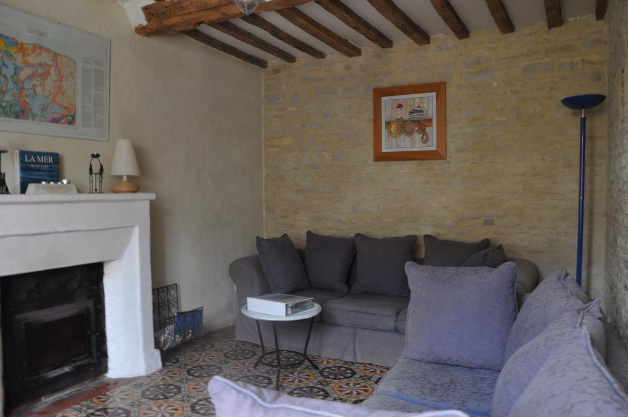 Le Petit Clos Du Bessin Longues-sur-Mer Buitenkant foto