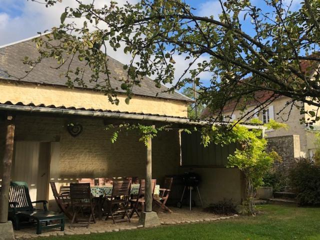Le Petit Clos Du Bessin Longues-sur-Mer Buitenkant foto