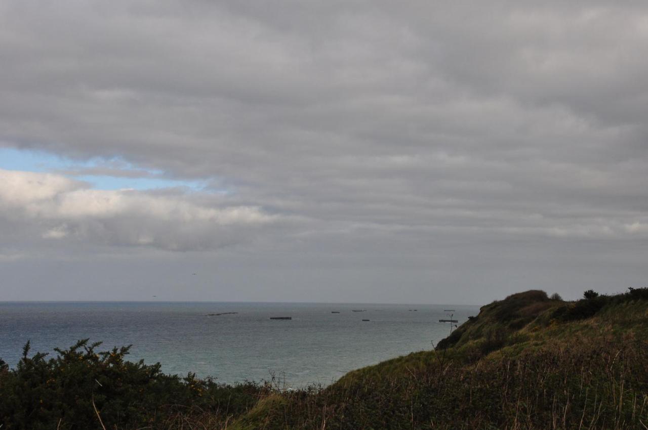 Le Petit Clos Du Bessin Longues-sur-Mer Buitenkant foto